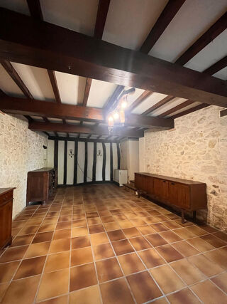  Maison  vendre 6 pices 248 m