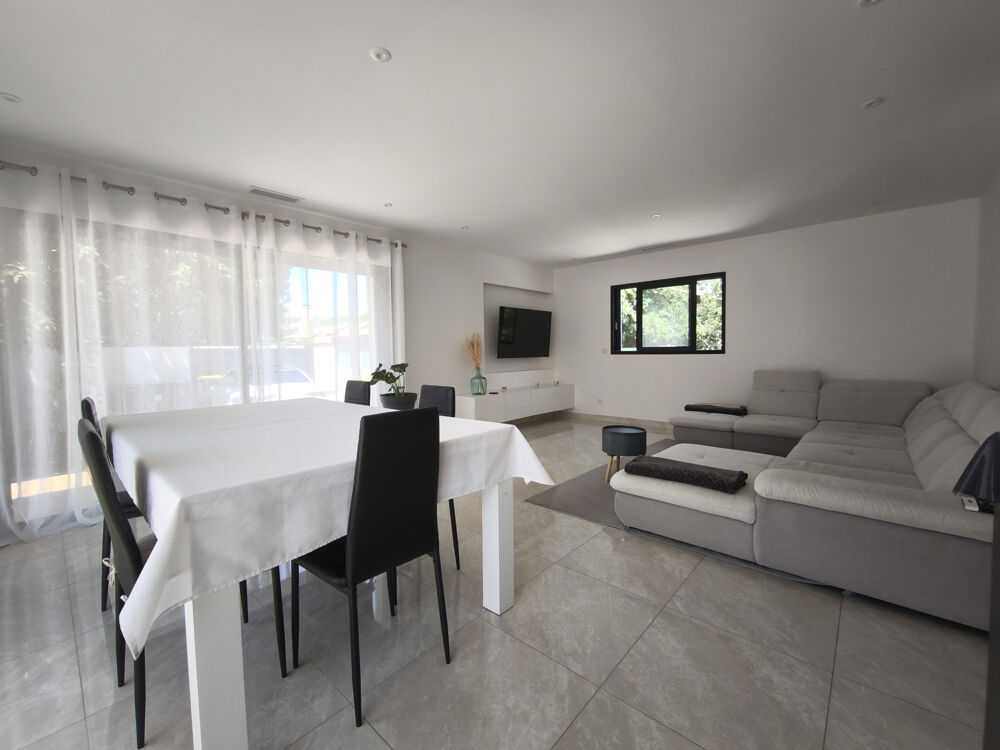 Vente Maison Villa de plain pied de 126m2 sur 550m2 de terrain avec garage Paulhan