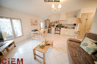  Immeuble à vendre 6 pièces 123 m² Avignon