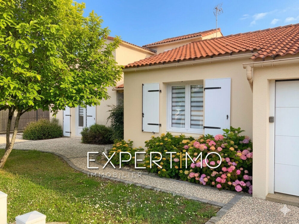 Vente Maison Jard-sur-Mer, Maison T4 de 85 m2, 3 chambres dont deux de plain-pied - Terrain clôturé et sans vis-à-vis de 49 St vincent sur jard