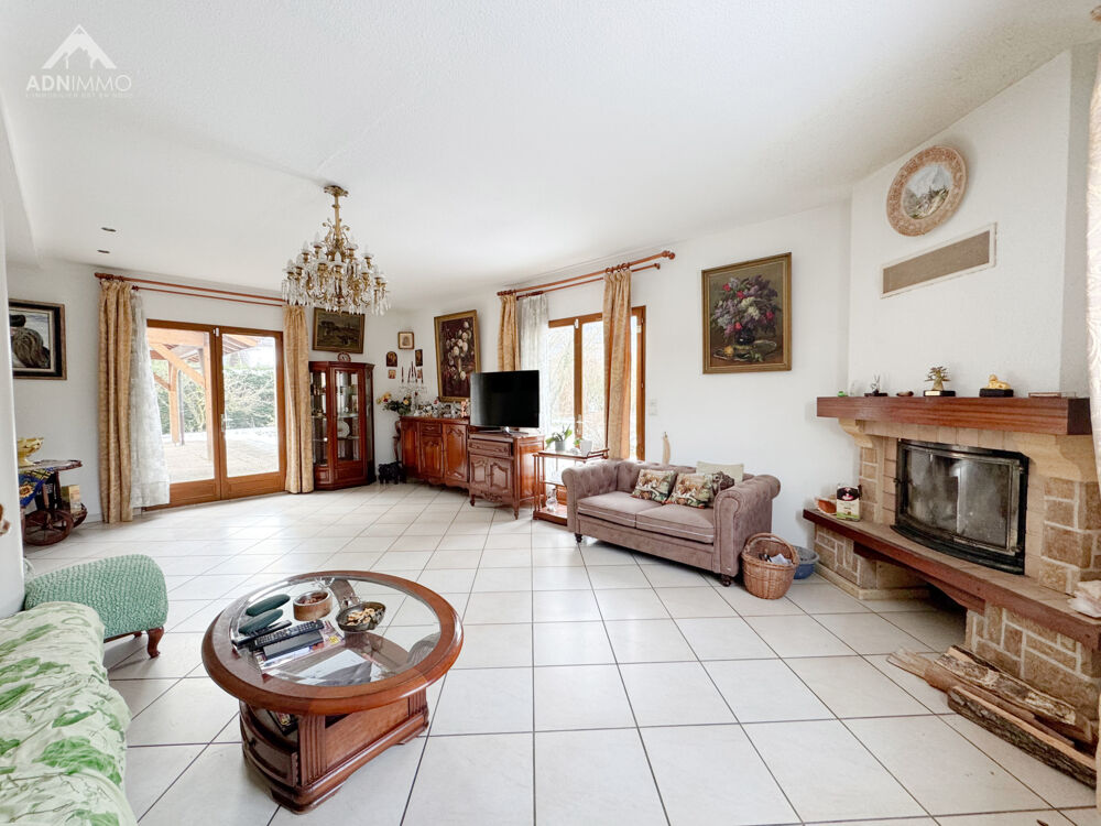 � vendre  Maison Saint-Jean-de-Gonville (01630)