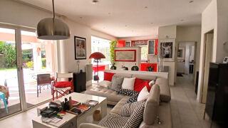  Remise / Grange à vendre 7 pièces 215 m²