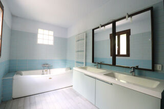  Maison  vendre 6 pices 160 m