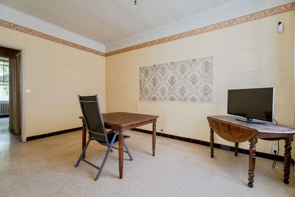 Vente Appartement Bas de villa avec jardin et 2 places de parkings privatifs Toulon
