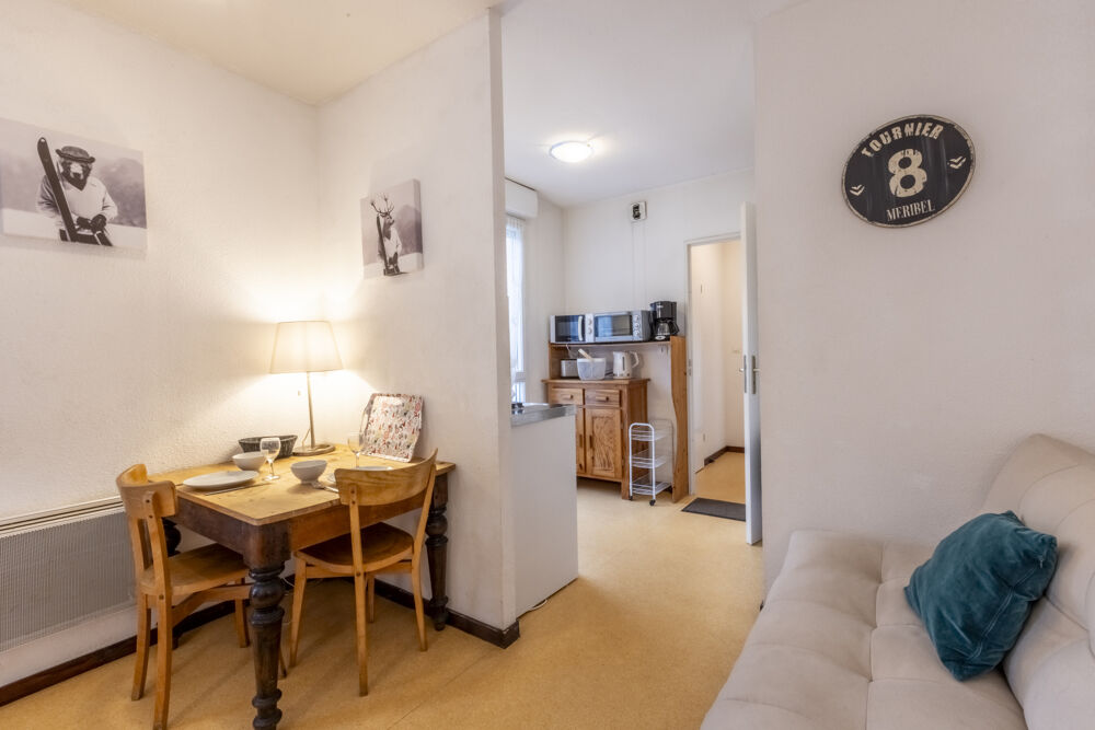 ACHAT - VENTE ensemble de 3 studios avec couloir privatif BRIDES LES BAINS 73570