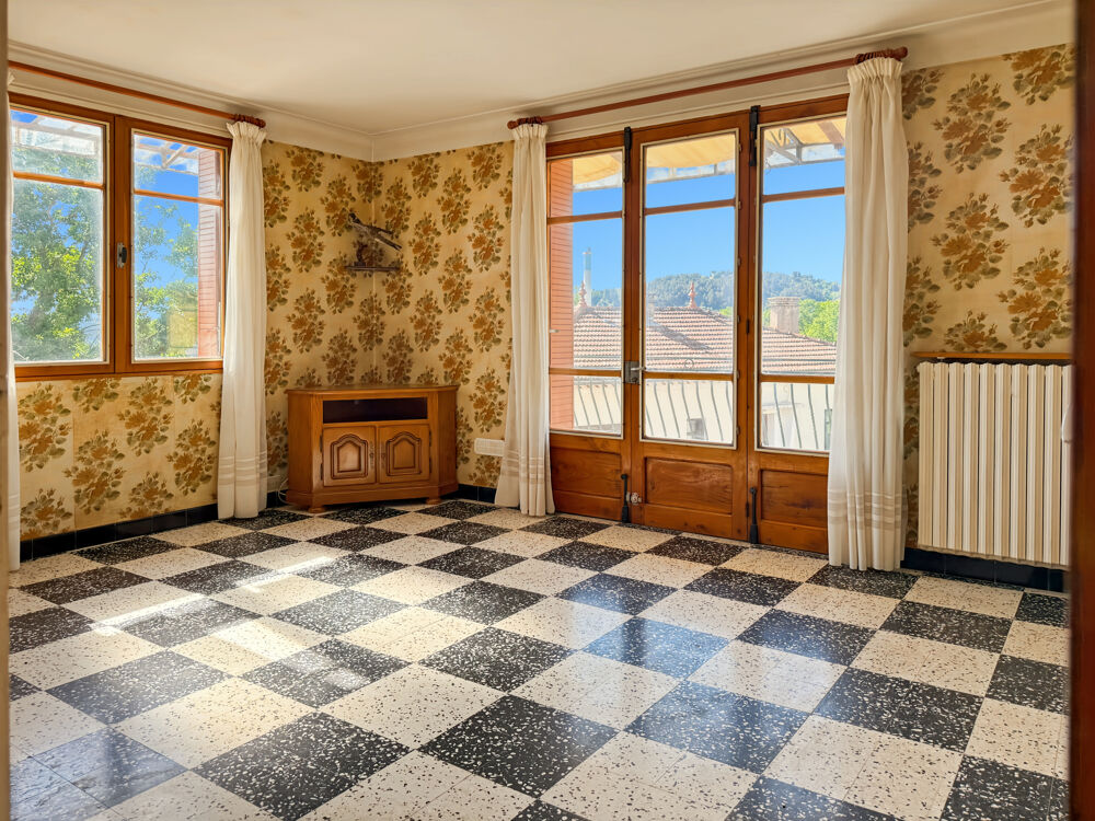 Vente Maison Jolie Maison des Années 60 avec Terrasse, Jardin et Vue Panoramique Labegude