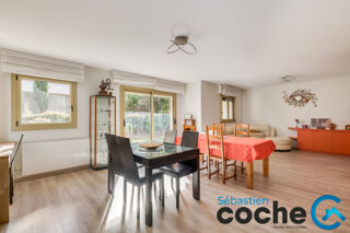  Appartement  vendre 4 pices 111 m