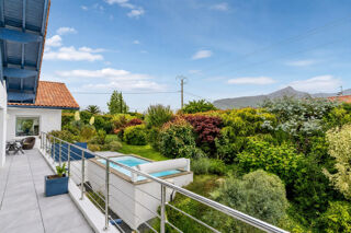  Maison à vendre 8 pièces 295 m²