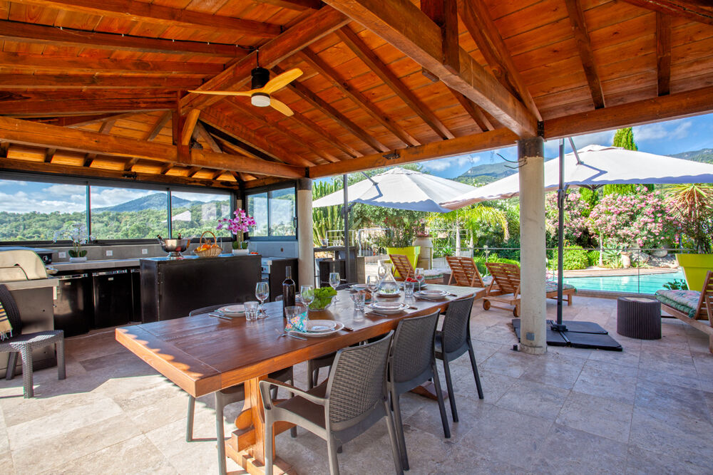 Vente Maison Propriété d'exception avec piscine, T3 indépendant et vaste terrain arboré à Venzolasca Venzolasca