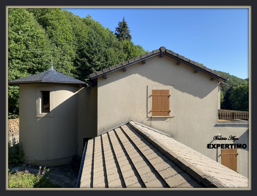 Vente Propriété/Château Grand ensemble immobilier au bord du lac du Laouzas Nages