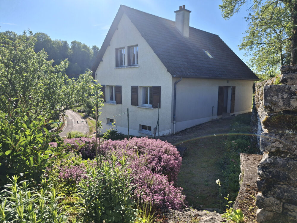 Maison sur sous-sol de 140 m2 SUR 2700 m2 de terrain Aignay-le-Duc 21510