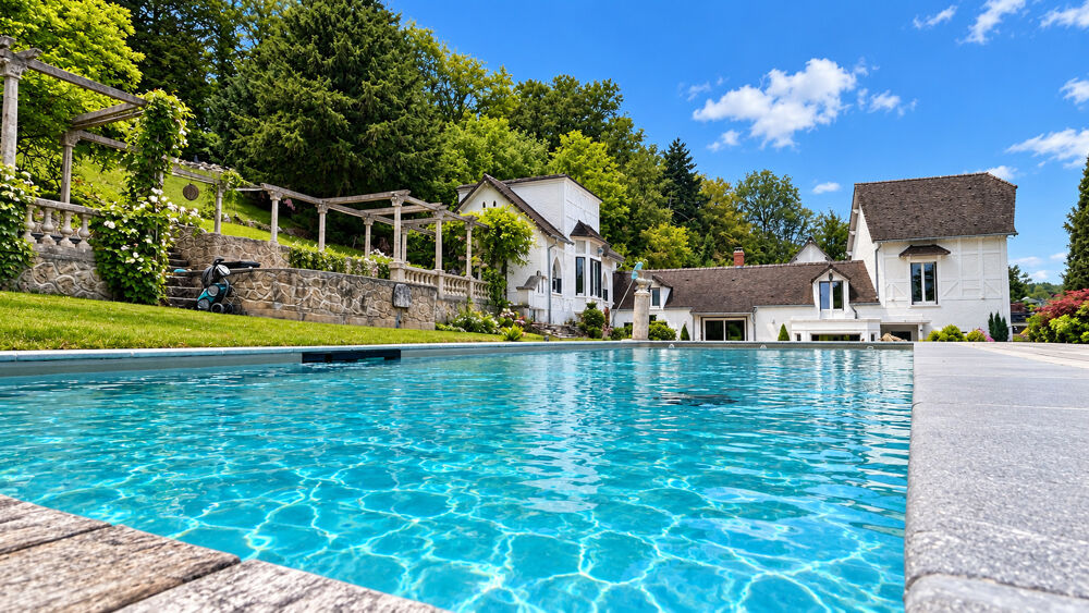 à vendre  Propriété/château Septeuil (78790)
