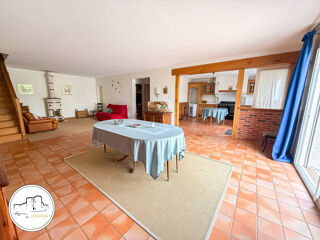  Immeuble � vendre 6 pi�ces 308 m�