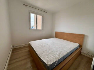  Appartement à louer 3 pièces 68 m²
