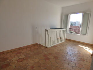  Appartement à louer 2 pièces 40 m²