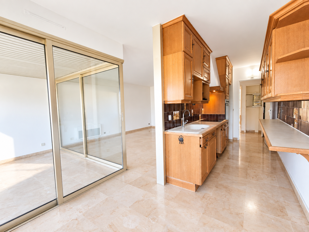 Vente Appartement ANTIBES LE PONTEIL: 3 PCS 77m2 CALME + GARAGE Antibes