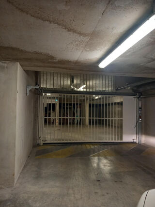  Parking / Garage  vendre 13 m