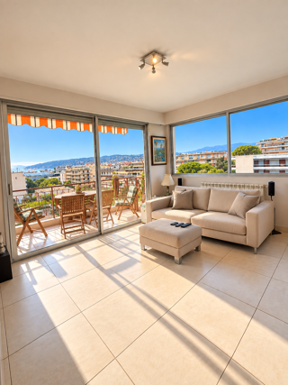 Appartement 3 pièces 70 m² · à Antibes · 70 m² · 670 000 €