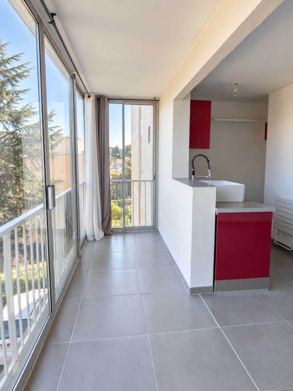 Vente Appartement STUDIO 32 M2   CHEMIN DES TERRES BLANCHES   PARKING & CAVE Antibes