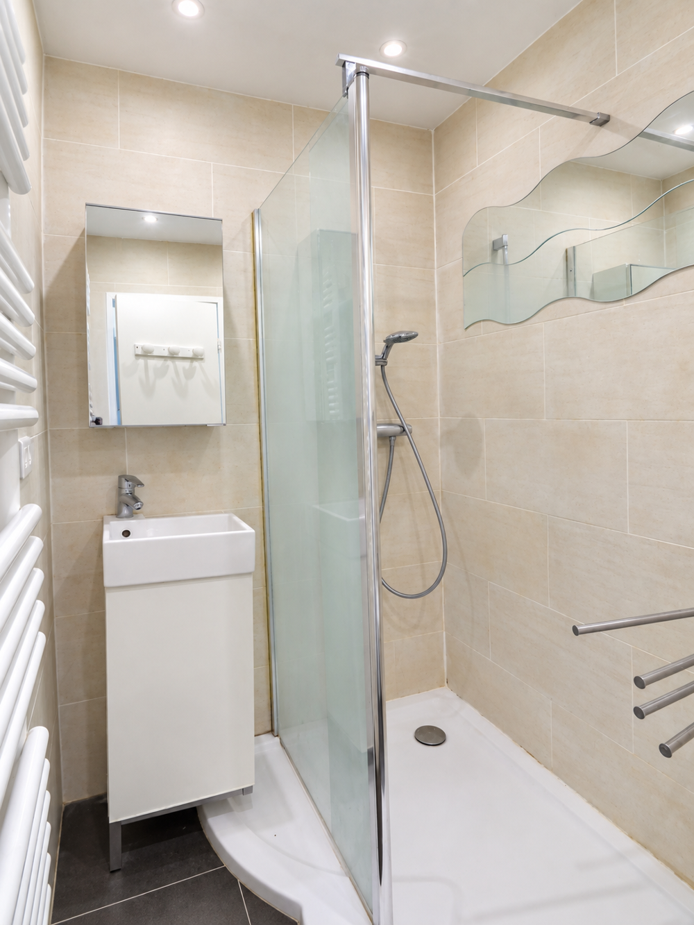 Vente Appartement STUDIO 32 M2   CHEMIN DES TERRES BLANCHES   PARKING & CAVE Antibes