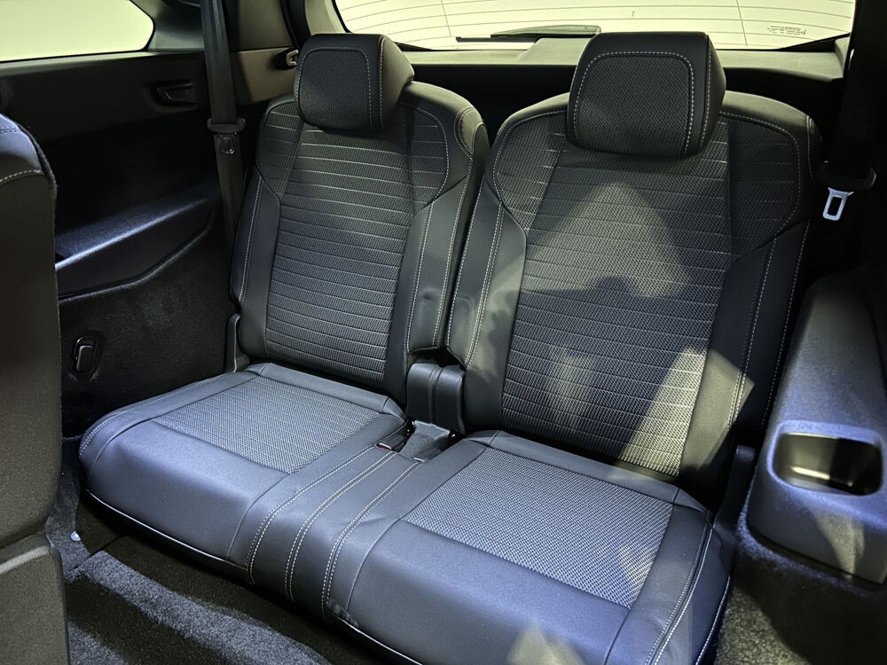 5008 III HYBRID 145 e-DCS6 GT *+Pack hiver* 2025 occasion 27300 Bernay