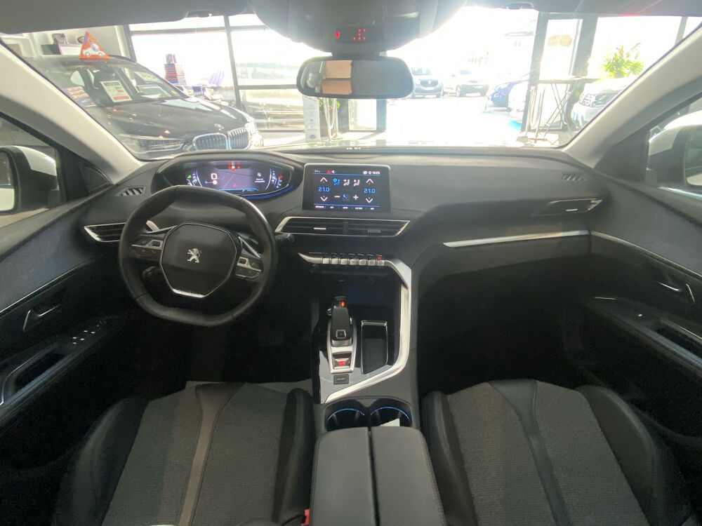 5008 II 1.5 130 ch BlueHDi ALLURE EAT8 S&S Bo&icirc;te auto 2019 occasion 83480 Puget-sur-Argens