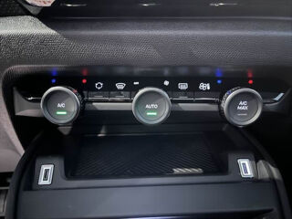 C4 1.2 S&S 130 CH BOITE AUTO EAT8 SHINE 2022 occasion 83480 Puget-sur-Argens
