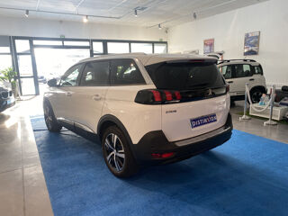 5008 II 1.5 130 ch BlueHDi ALLURE EAT8 S&S Bo&icirc;te auto 2019 occasion 83480 Puget-sur-Argens