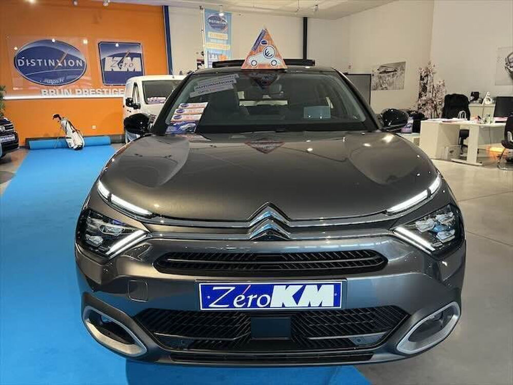 C4 1.2 S&S 130 CH BOITE AUTO EAT8 SHINE 2022 occasion 83480 Puget-sur-Argens