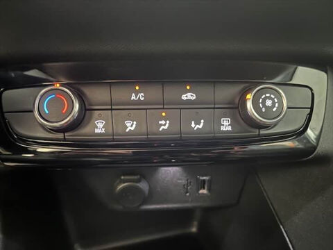 Corsa 1.2T 100 CH ELEGANCE BVA8 2021 occasion 83480 Puget-sur-Argens