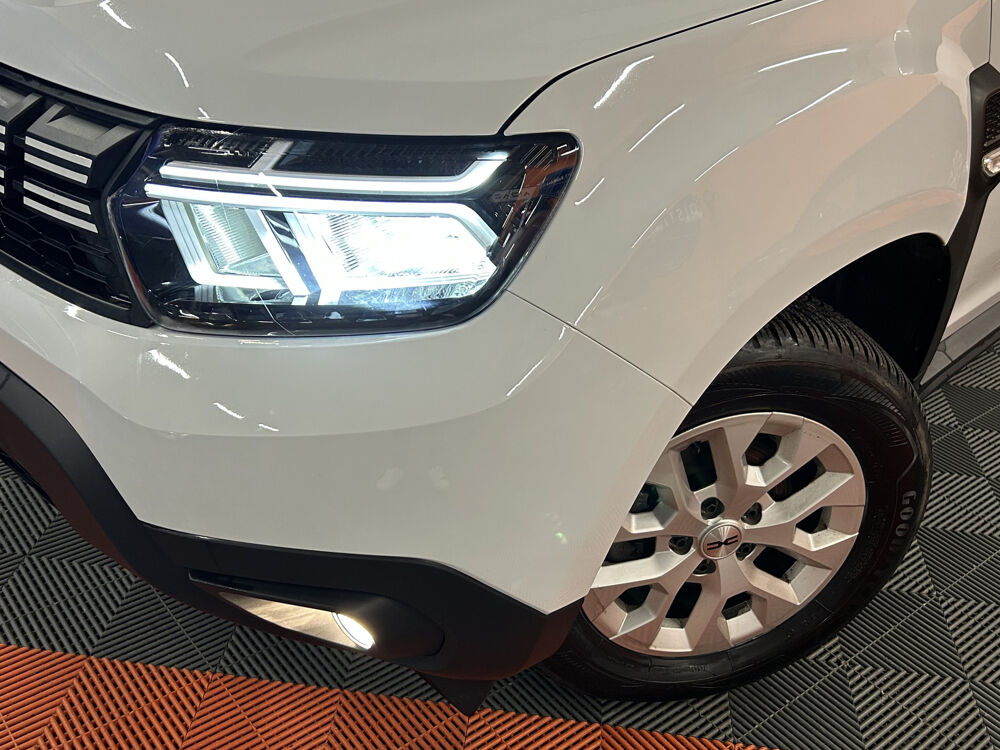 Duster BluedCi 115 4x4 EXPRESSION *SIEGES CHAUFFANTS + RADAR RECUL* 2023 occasion 27300 Bernay