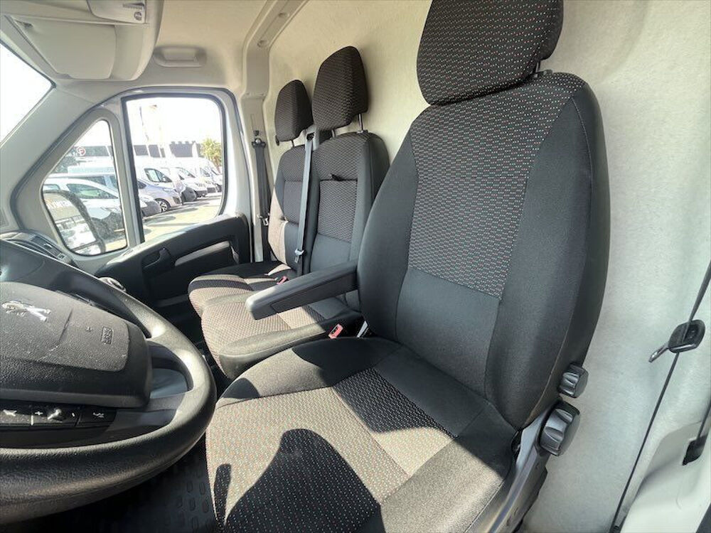 Boxer 2 PORTES LATERALES 335 L2H2 2.2 BLUEHDI 140 3T5 2021 occasion 83480 Puget-sur-Argens
