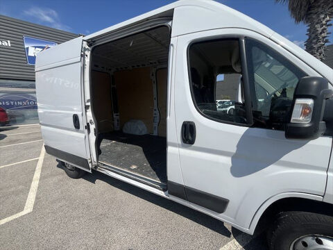 Boxer 2 PORTES LATERALES 335 L2H2 2.2 BLUEHDI 140 3T5 2021 occasion 83480 Puget-sur-Argens