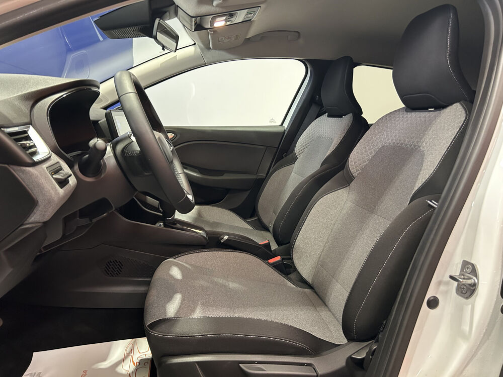 Clio V TCE 90CH CVT EVOLUTION *RADAR + CARPLAY* 2025 occasion 27300 Bernay