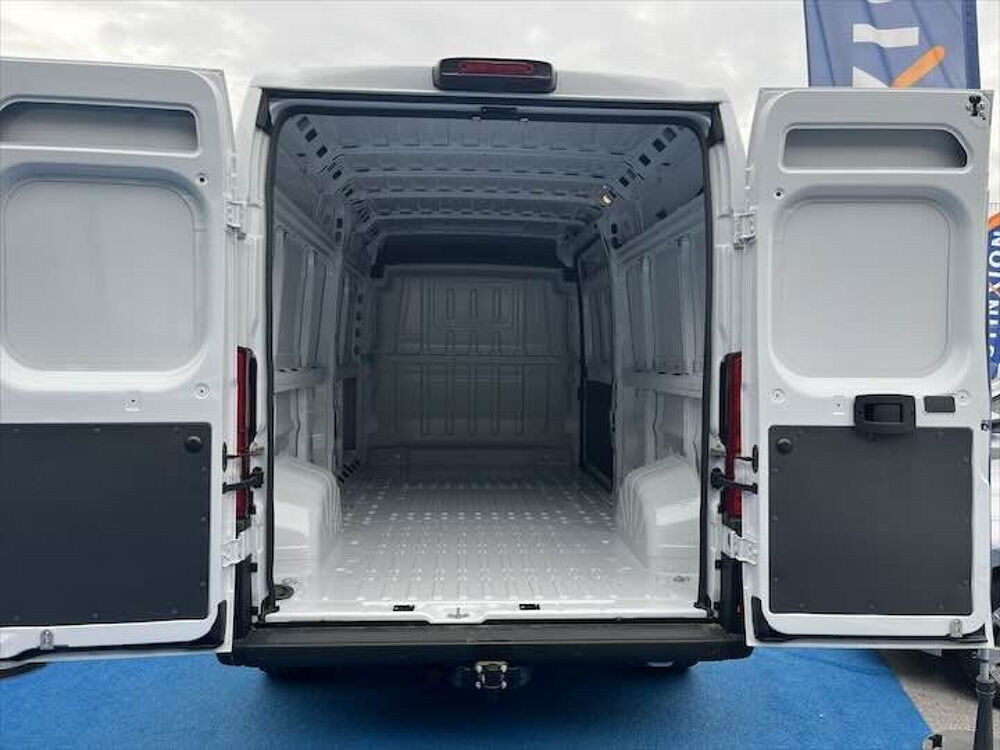 Ducato 3.3 LH2 MJT 140 CH BUSINESS PRO+ 2022 occasion 83480 Puget-sur-Argens