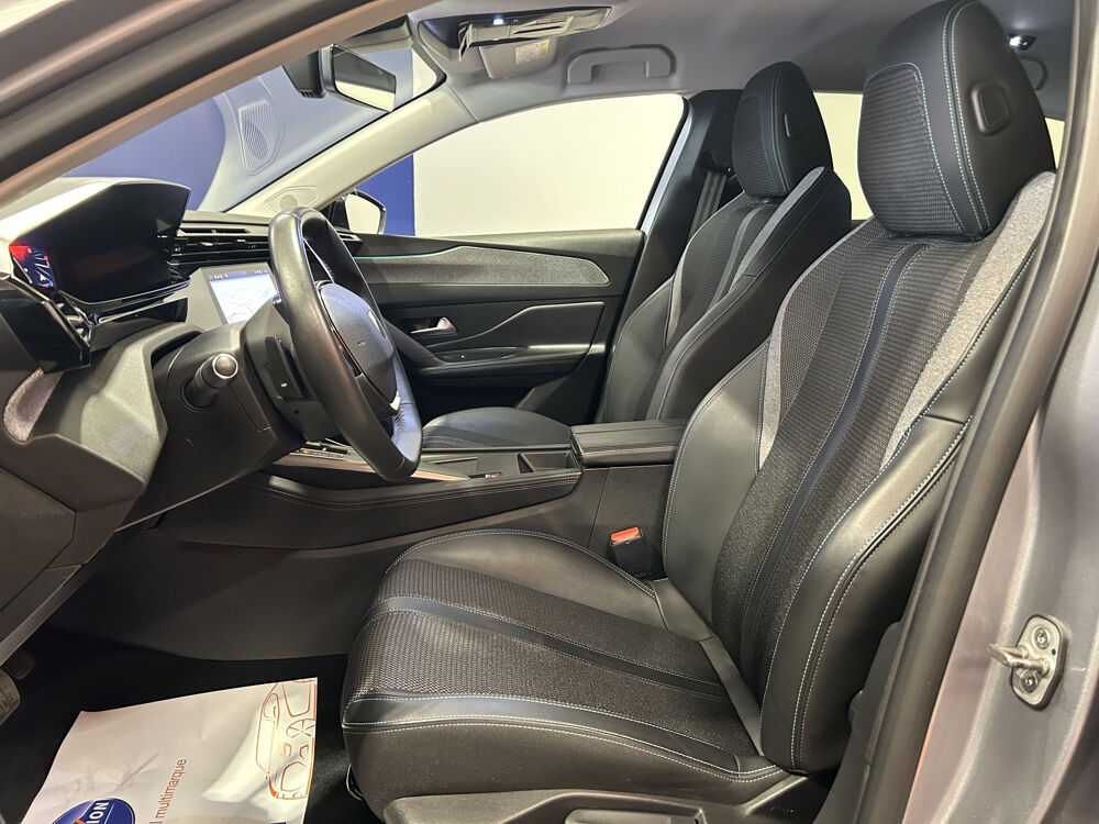 308 BlueHDi 130ch EAT8 Allure Pack *GPS + CAMERA* 2022 occasion 27300 Bernay