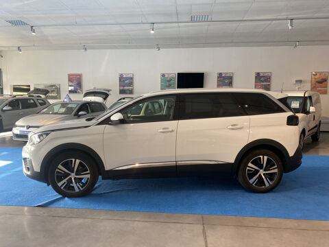5008 II 1.5 130 ch BlueHDi ALLURE EAT8 S&S Bo&icirc;te auto 2019 occasion 83480 Puget-sur-Argens