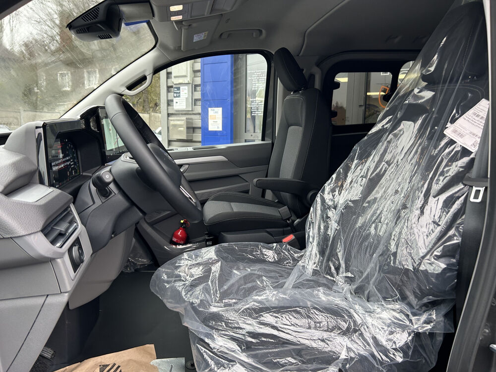 Transporter Combi T7 PROCAB L1H1 BUSINESS TDI 170 BVA8 *41650&curren; HT* 2026 occasion 27300 Bernay