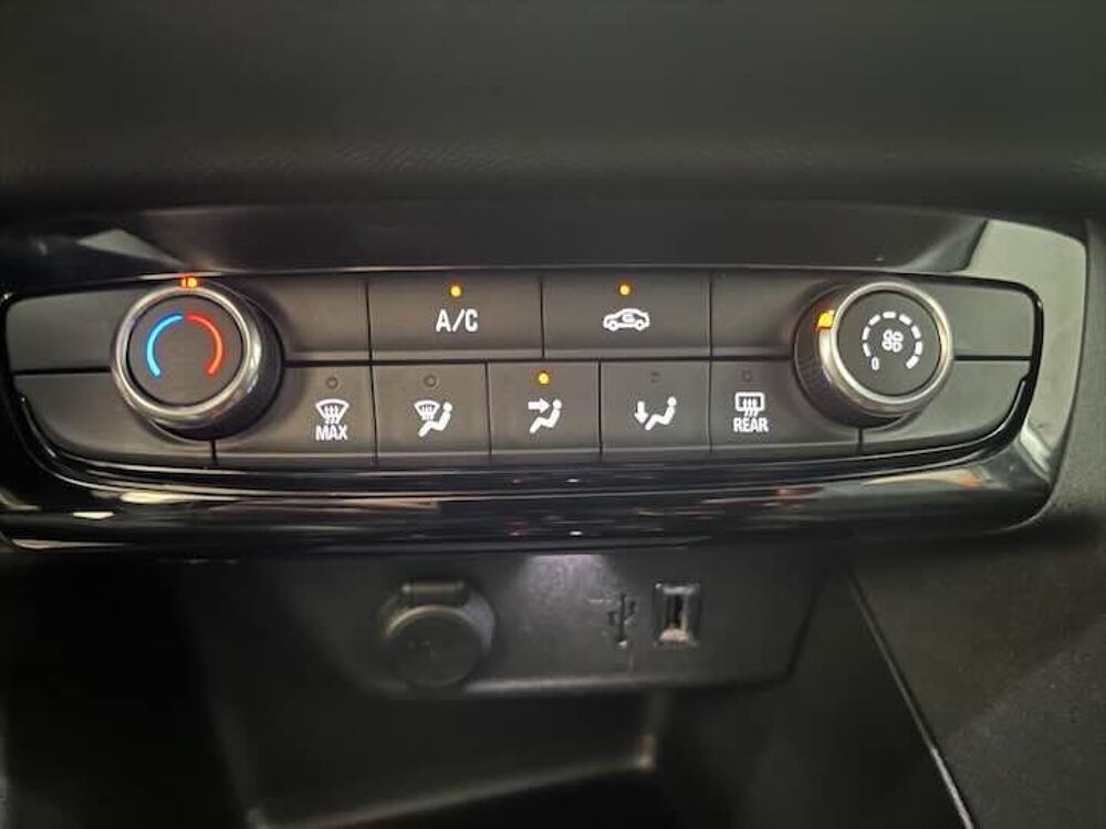 Corsa 1.2T 100 CH ELEGANCE BVA8 2021 occasion 83480 Puget-sur-Argens