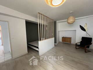  Immeuble  vendre 165 m