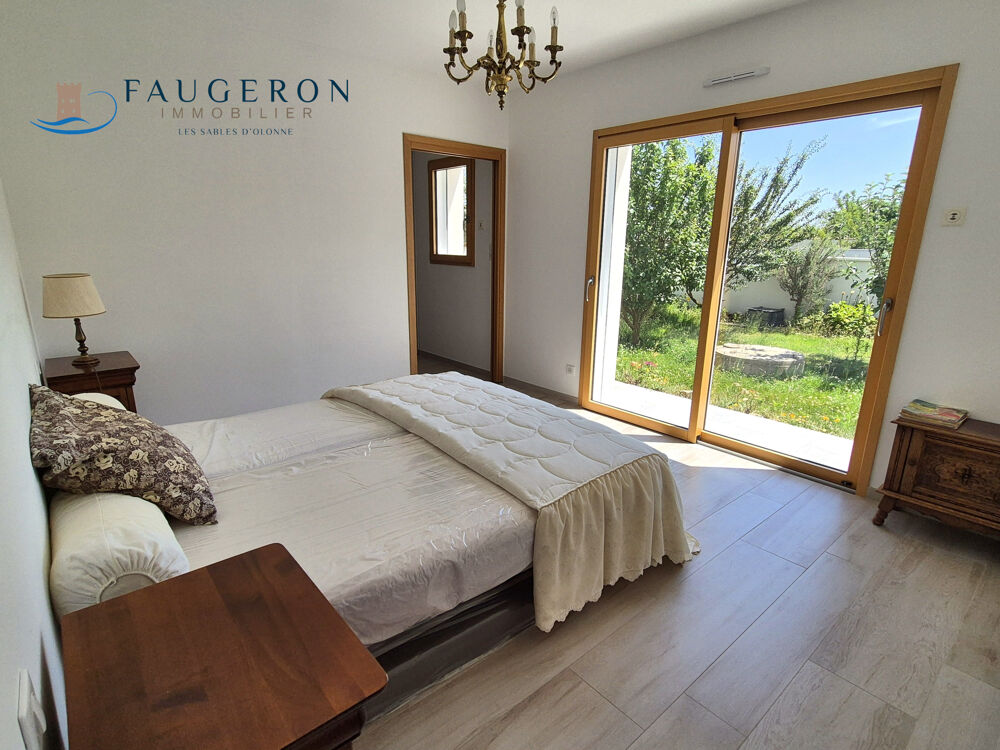LA CHAUME - Confortable Maison 160 m2 en parfait état + Garage double / entre Quai et Océan
