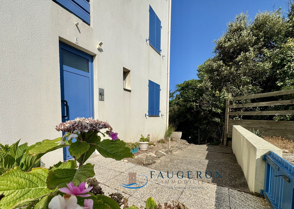 Vente Appartement LA CHAUME - Appart T2 40 m2 hab. + parking privatif tout proche Mer Les sables d olonne