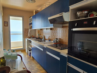 Vente Appartement LA CHAUME - Appart T3 de 69 m2 Face Océan + cave & parking Les sables d olonne