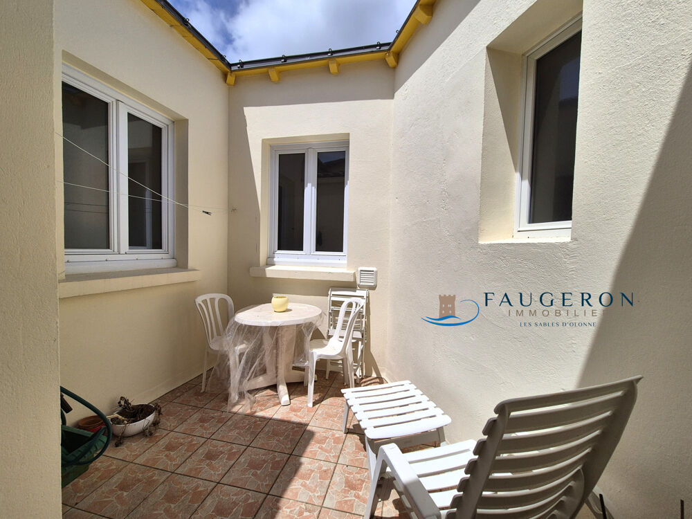 ARAGO - Appart T4 107 m2 hab. / entre Remblai & Commerces