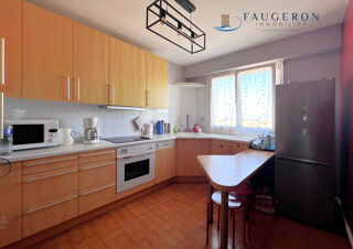  Appartement  vendre 2 pices 58 m