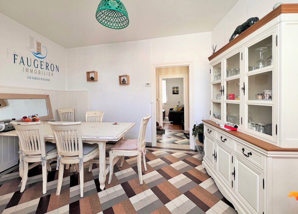 LA CHAUME - Maison T3 de 76 m2 proche Quai et Commerces