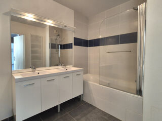  Appartement � vendre 4 pi�ces 78 m�