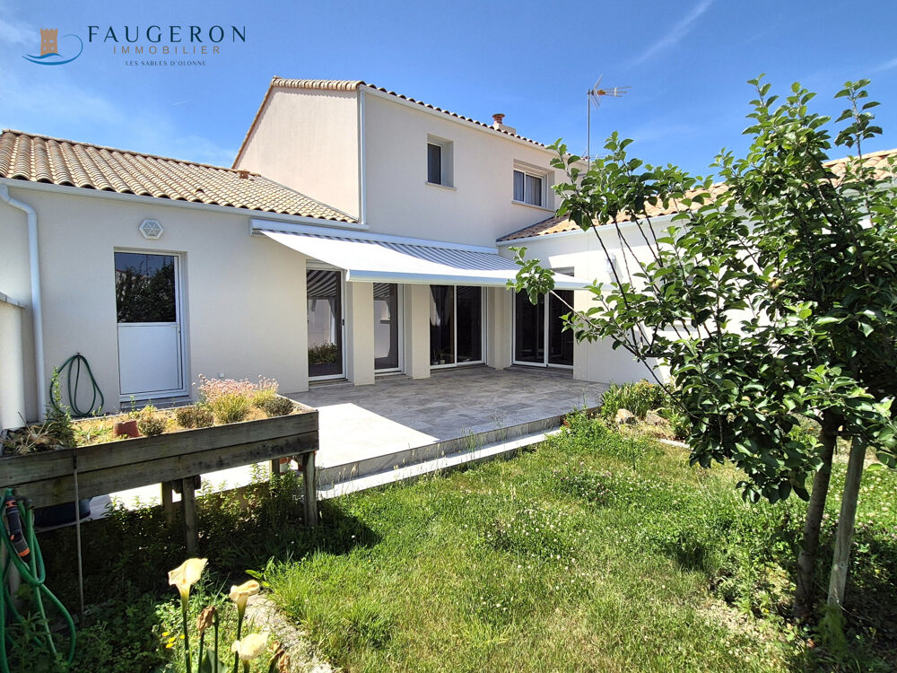 LA CHAUME - Confortable Maison 160 m2 en parfait état + Garage double / entre Quai et Océan