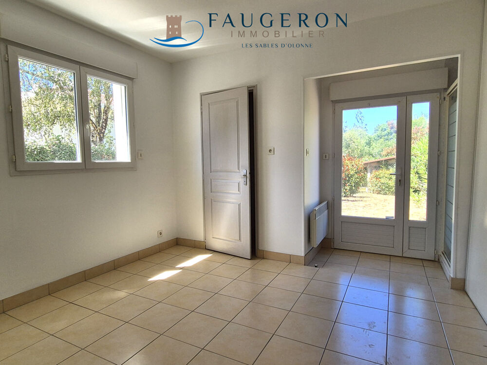 Vente Maison GROSBREUIL proche Bourg - Maison 103 m2 hab. + Terrasse & grand Jardin Grosbreuil