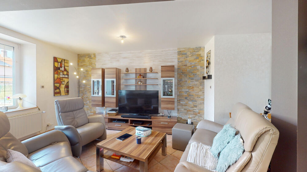 Vente Maison Maison T9 de 291 m2 avec piscine, garage et grand terrain Hinckange